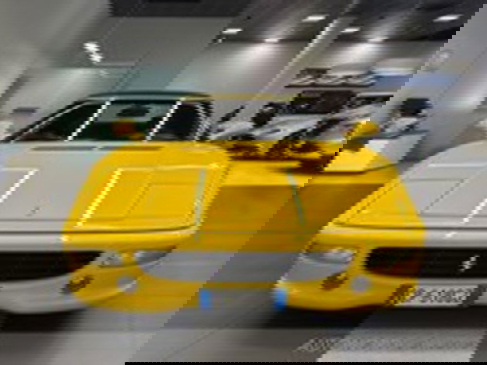 Ferrari F355 Spider usata a Udine (2)