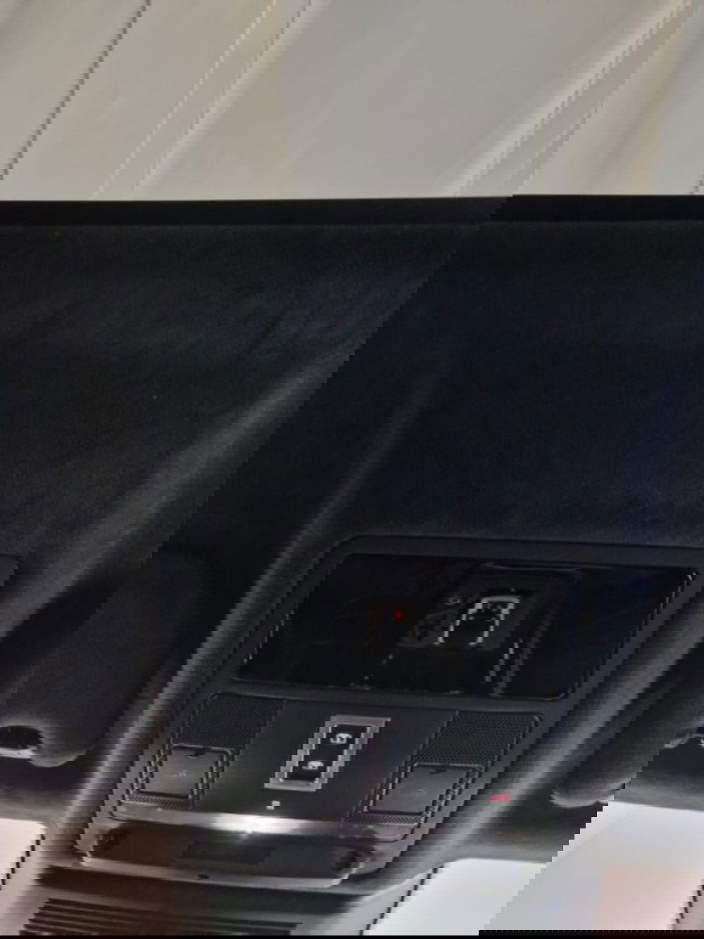 Jaguar E-Pace usata a Modena (10)