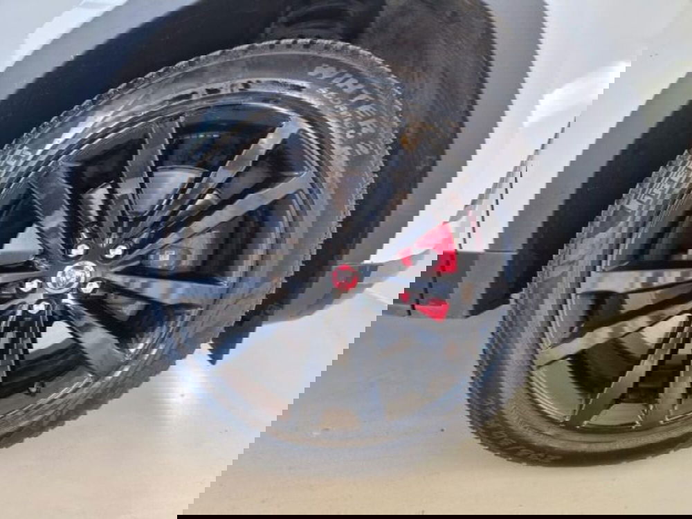 Jaguar E-Pace usata a Modena (9)