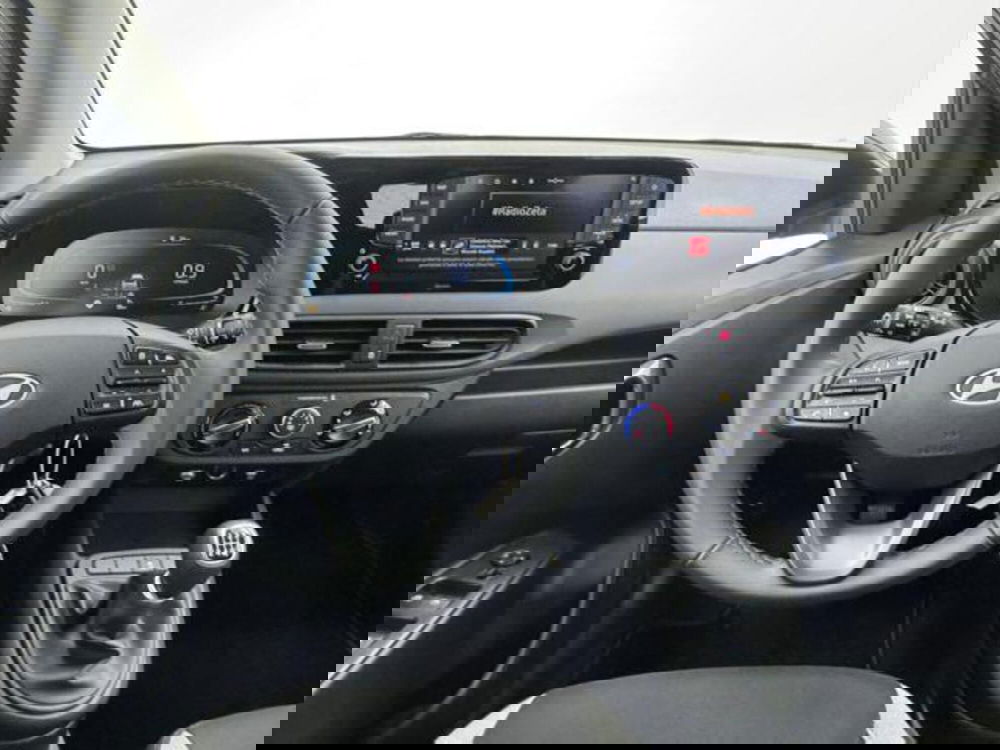 Hyundai i10 nuova a Como (10)