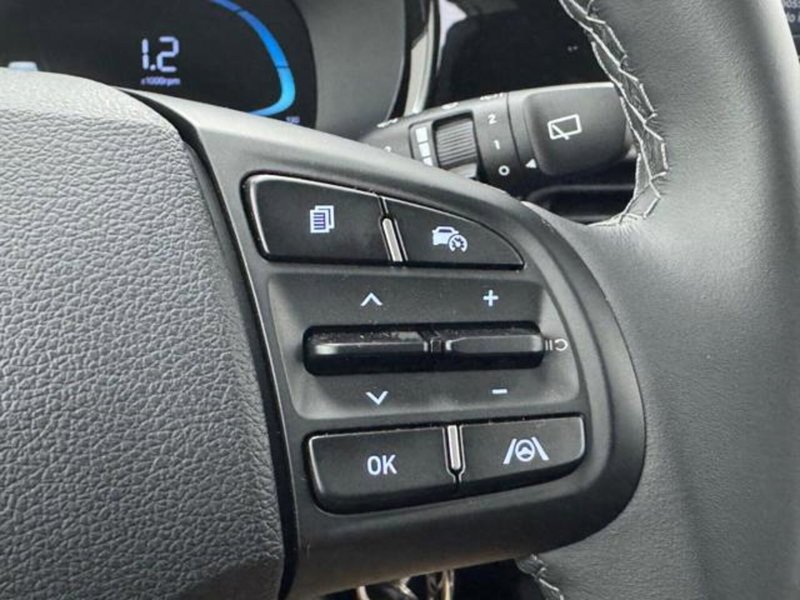 Hyundai i10 nuova a Como (11)