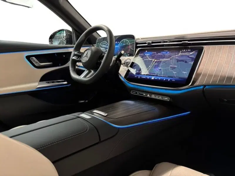 Mercedes-Benz Classe E Station Wagon nuova a Bologna (15)