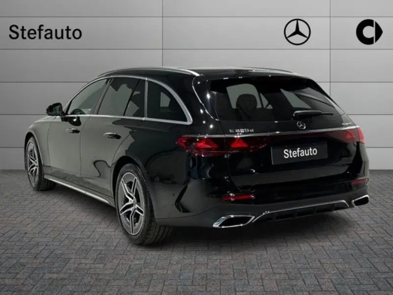 Mercedes-Benz Classe E Station Wagon nuova a Bologna (5)