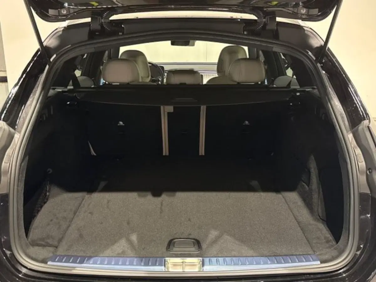 Mercedes-Benz Classe E Station Wagon nuova a Bologna (7)