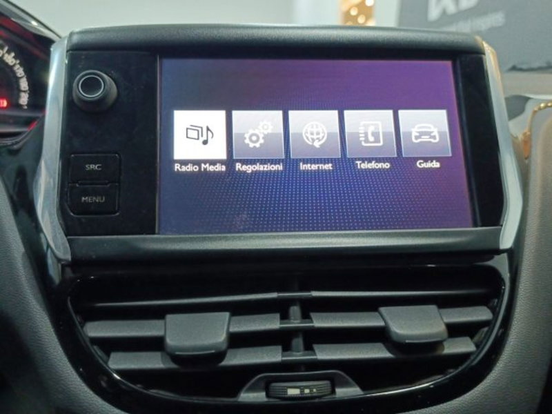 Peugeot 208 usata a Catania (16)