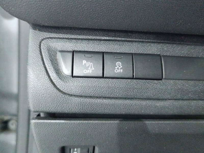 Peugeot 208 usata a Catania (19)