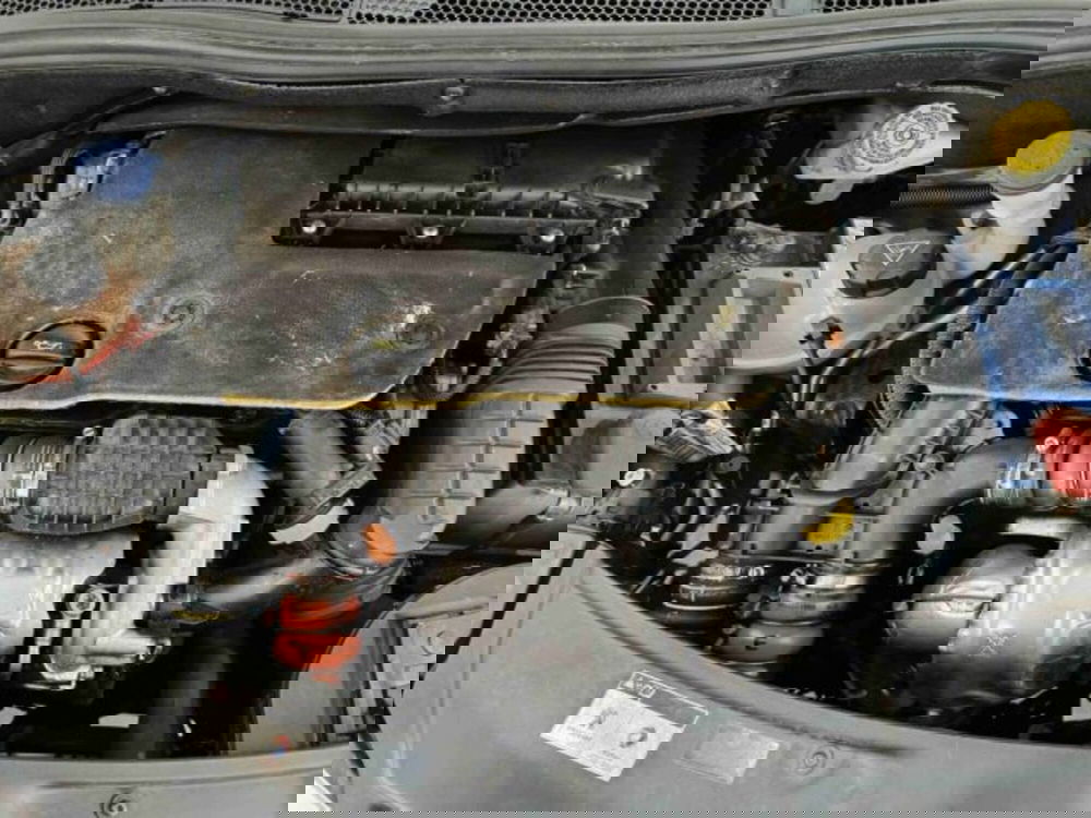 Peugeot 208 usata a Catania (20)