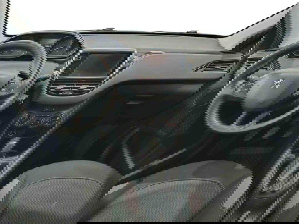 Peugeot 208 usata a Catania (7)