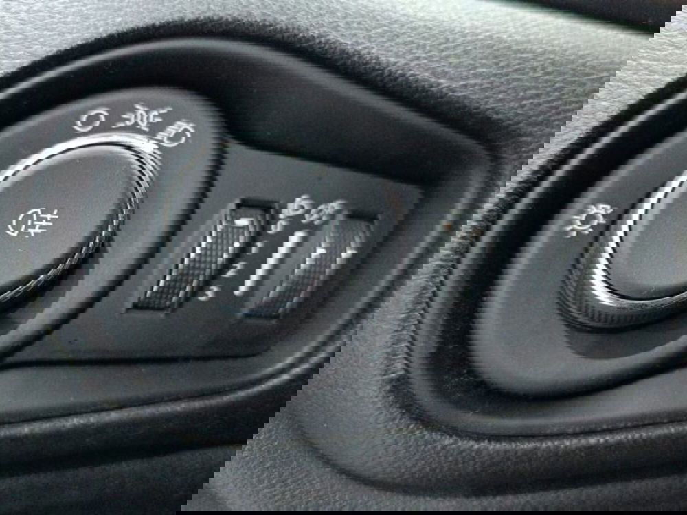 Jeep Renegade usata a Catania (18)