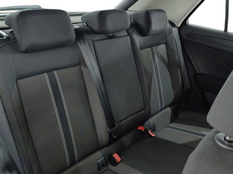 Volkswagen T-Roc usata a Catania (7)