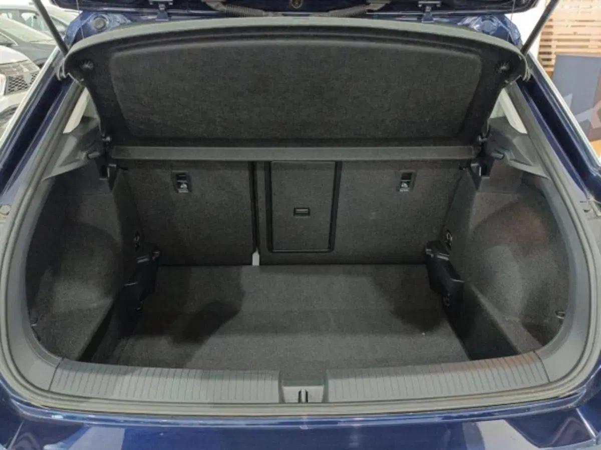 Volkswagen T-Roc usata a Catania (12)
