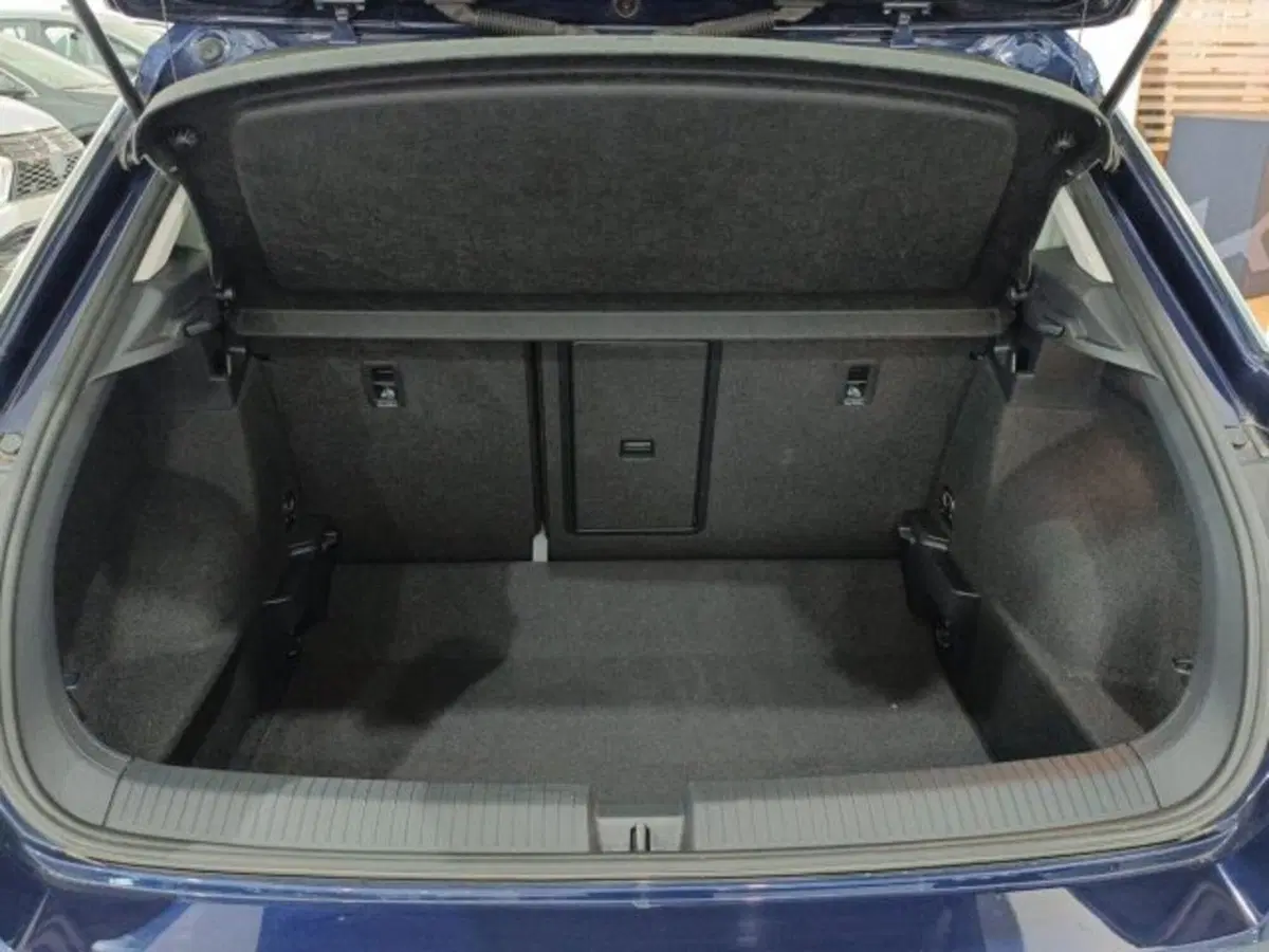 Volkswagen T-Roc usata a Catania (12)