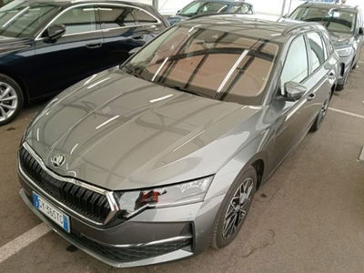 Skoda Octavia Station Wagon 2.0 TDI EVO SCR 150 CV DSG 4x4 Wagon Executive del 2025 usata a Belpasso