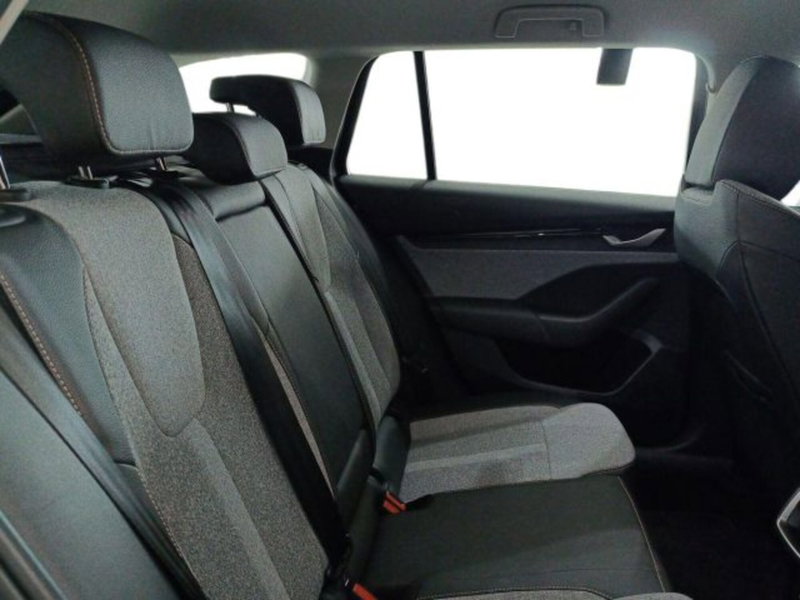 Skoda Octavia Station Wagon usata a Catania (11)