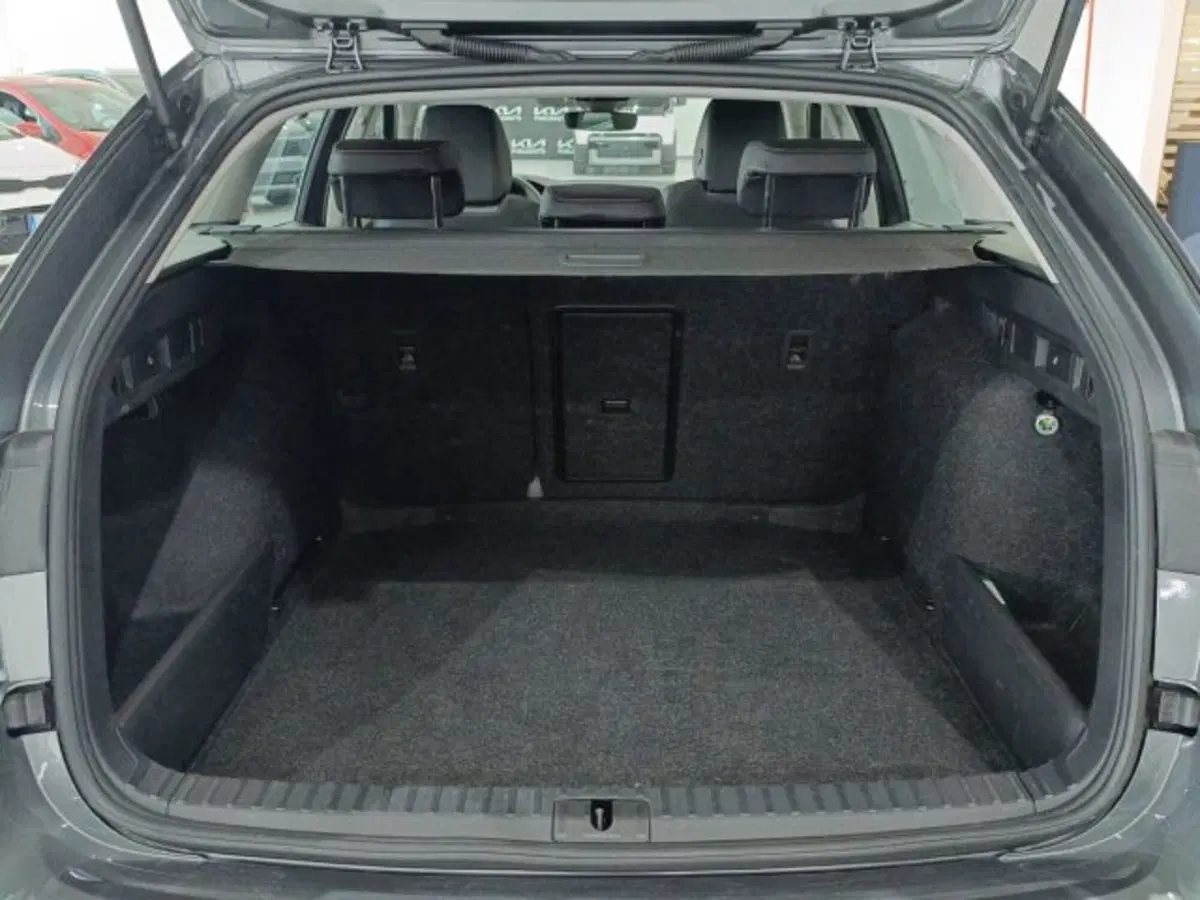 Skoda Octavia Station Wagon usata a Catania (12)