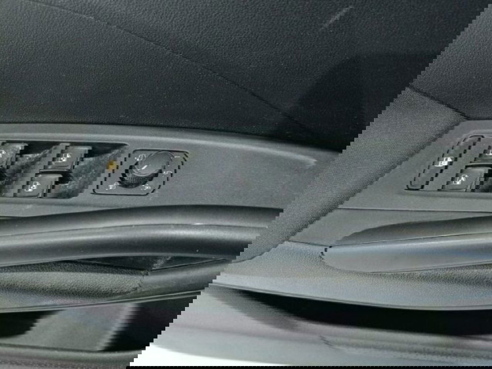 Skoda Fabia usata a Catania (20)