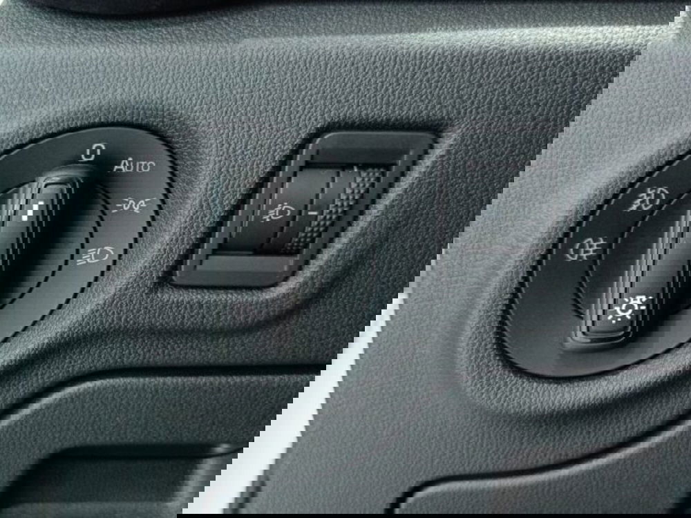 Skoda Fabia usata a Catania (18)