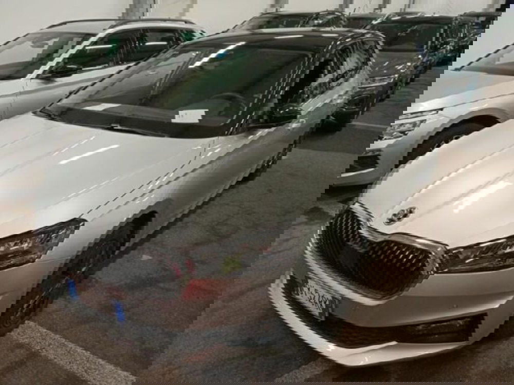 Skoda Fabia usata a Catania (2)