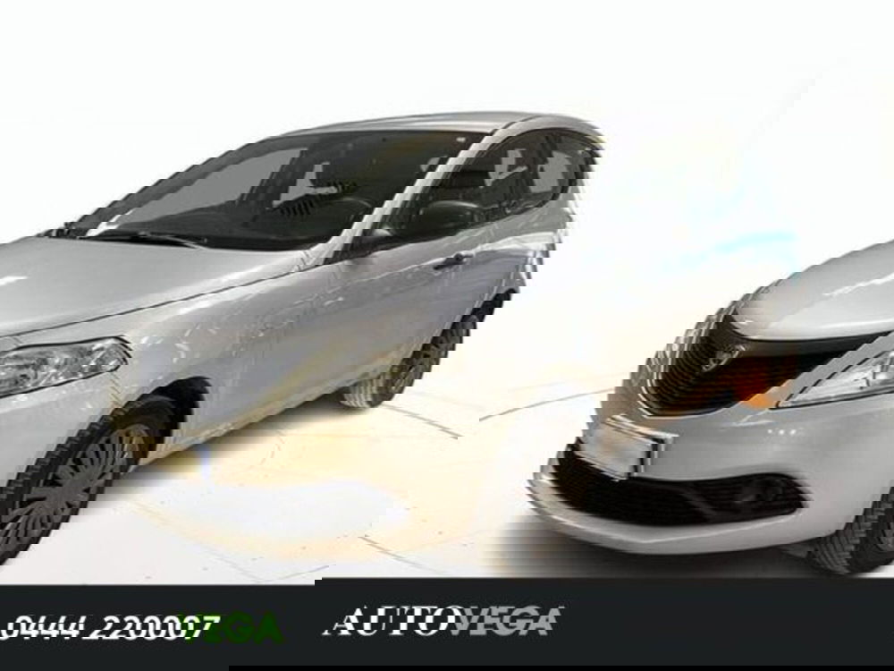 Lancia Ypsilon usata a Vicenza