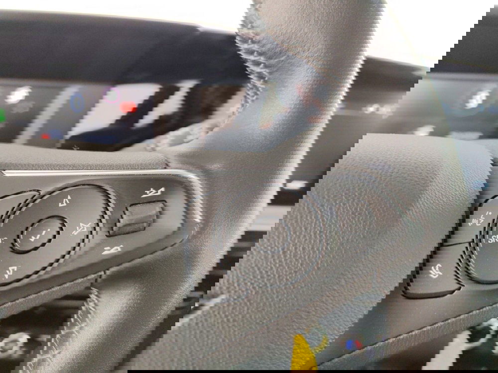 Opel Mokka usata a Massa-Carrara (13)