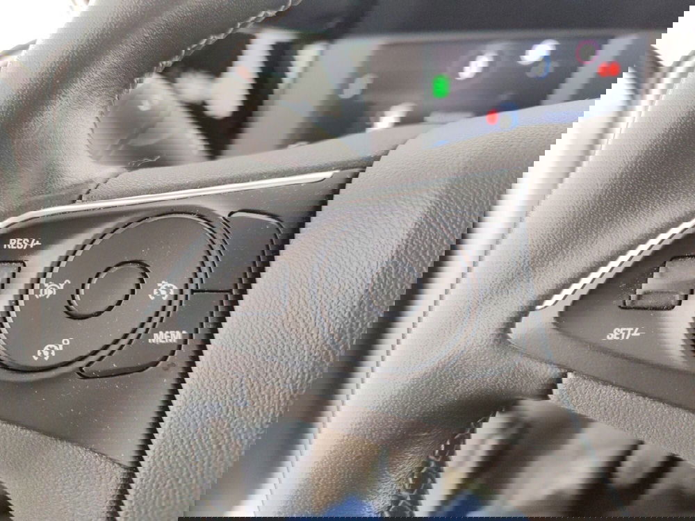 Opel Mokka usata a Massa-Carrara (14)