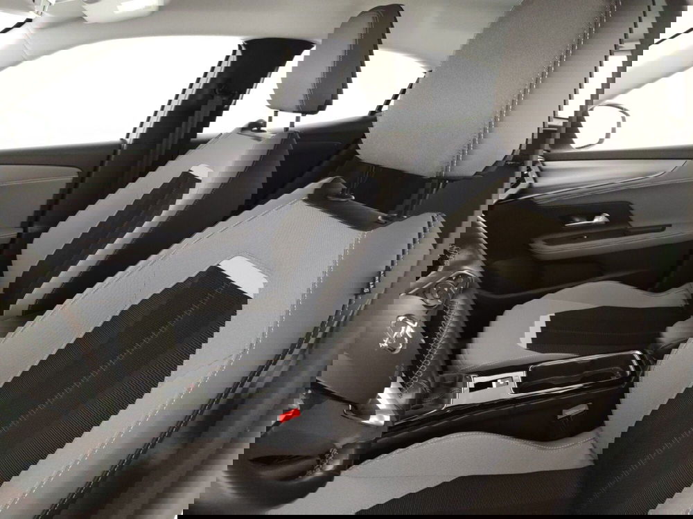 Opel Mokka usata a Massa-Carrara (9)