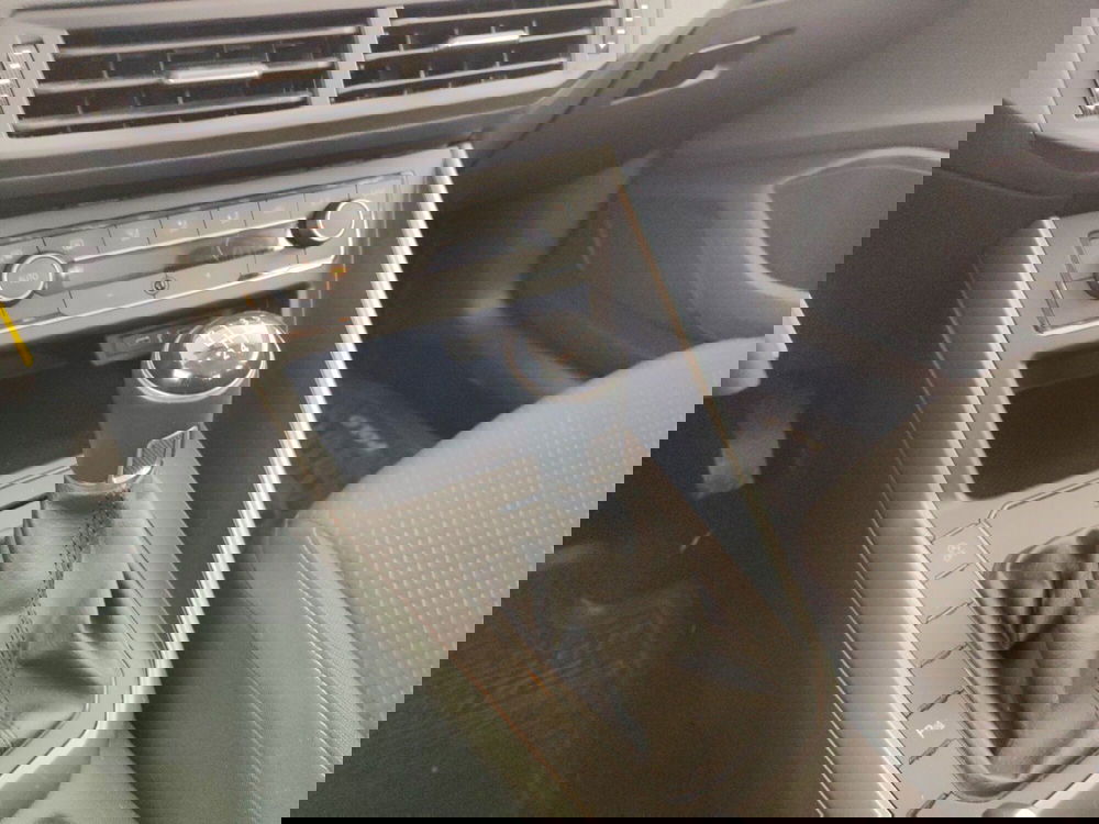 Volkswagen Polo usata a Massa-Carrara (11)