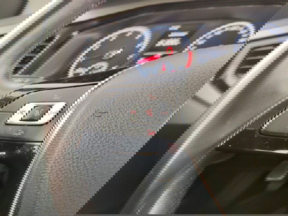 Volkswagen Polo usata a Massa-Carrara (14)