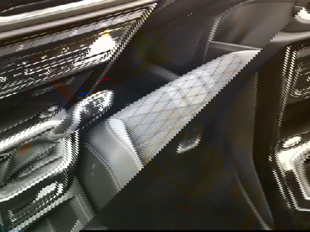 Volkswagen T-Roc usata a Massa-Carrara (11)