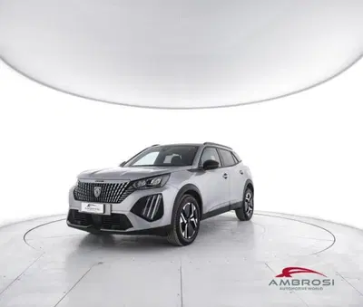 Peugeot 2008 1.2 puretech Allure s&amp;s 100cv del 2025 usata a Corciano