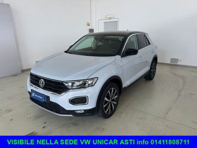 Volkswagen T-Roc 1.0 TSI 115 CV Style BlueMotion Technology del 2019 usata a Alba