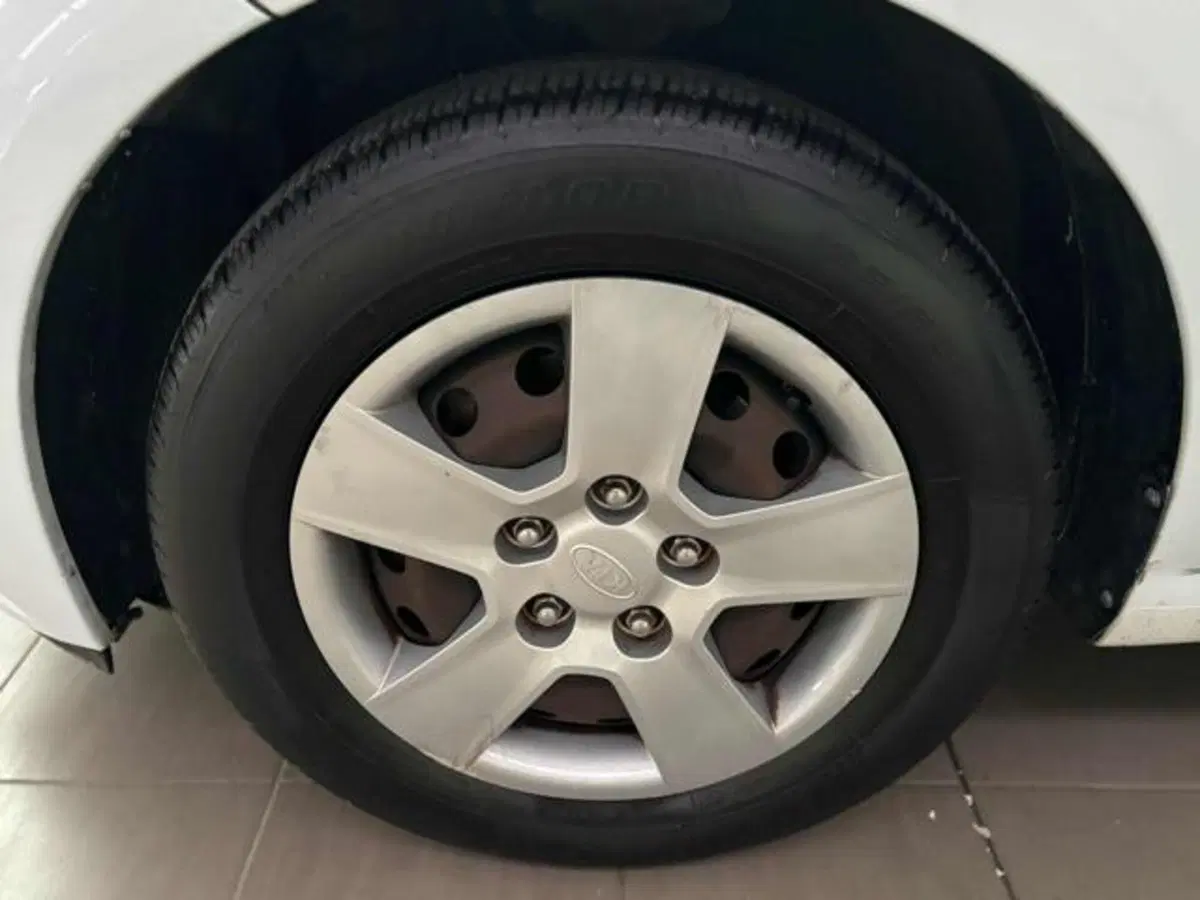 Kia Venga usata a Pesaro-Urbino (3)