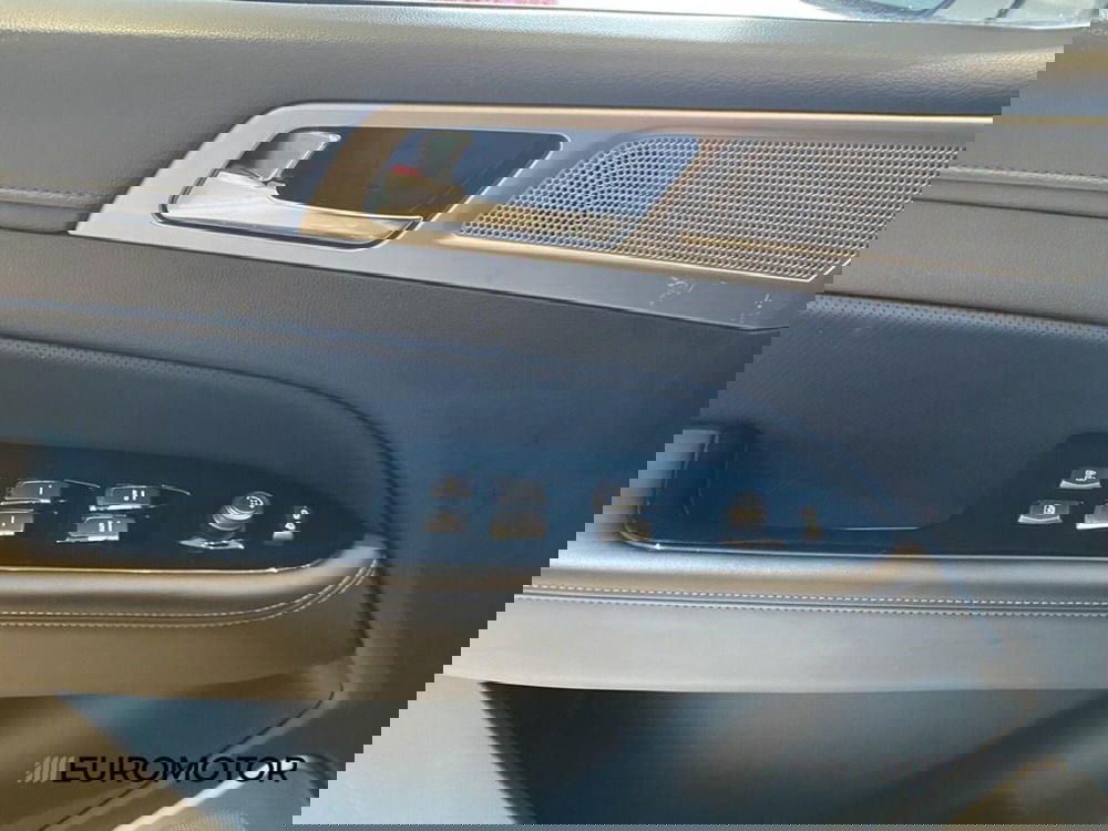 Ssangyong Rexton usata a Bari (13)