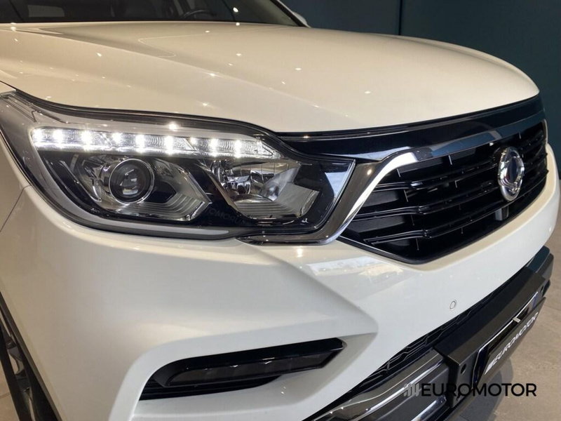 Ssangyong Rexton usata a Bari (5)