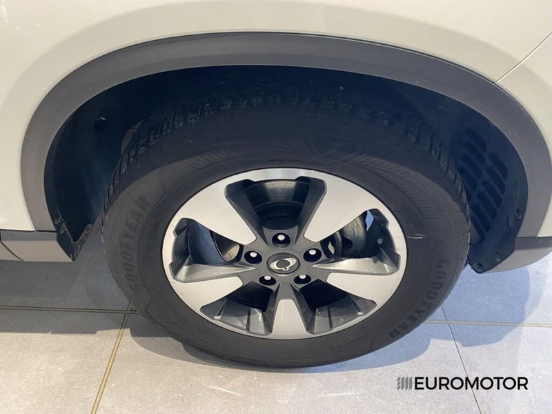Ssangyong Rexton usata a Bari (6)