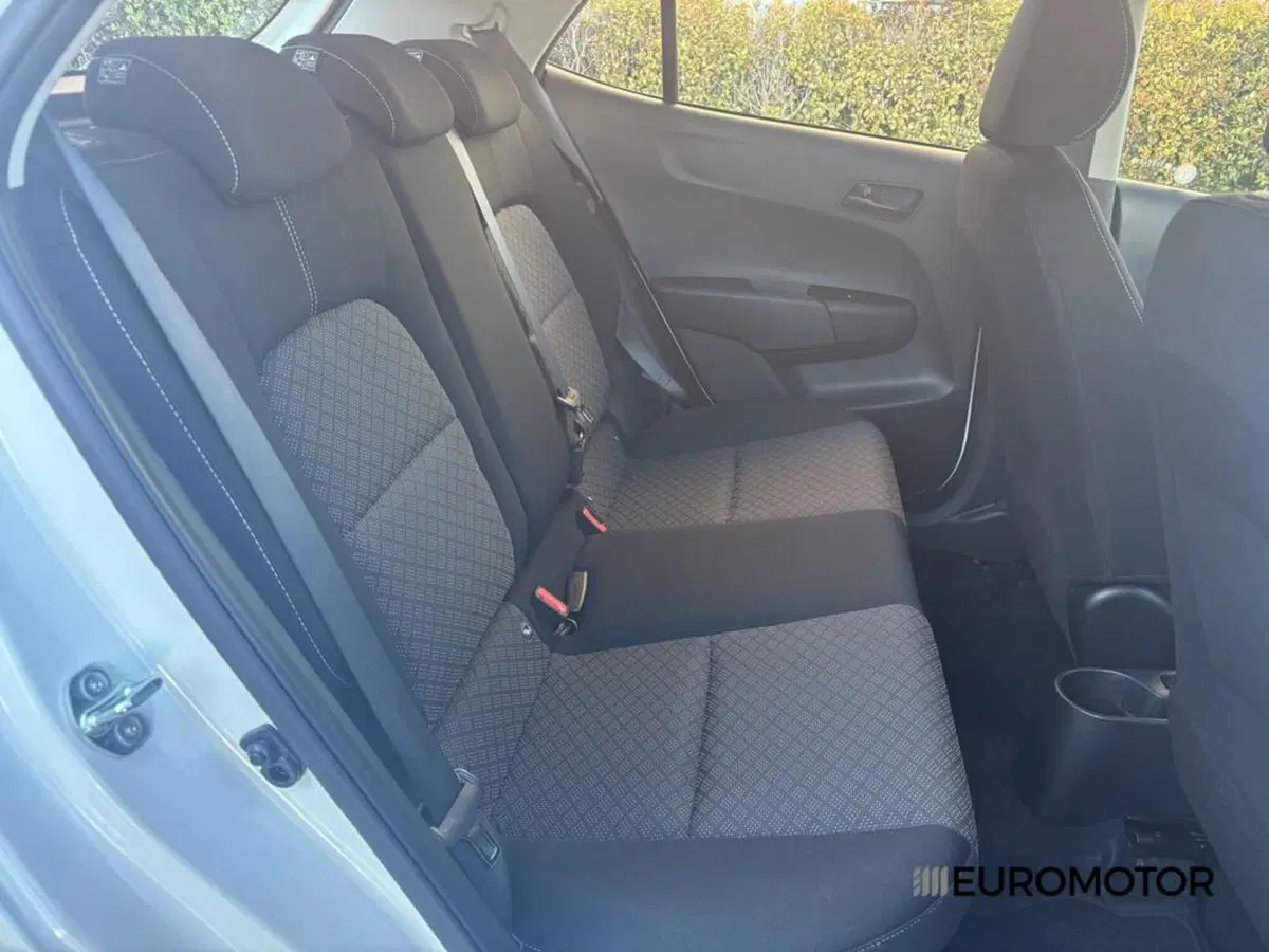 Kia Picanto usata a Bari (11)