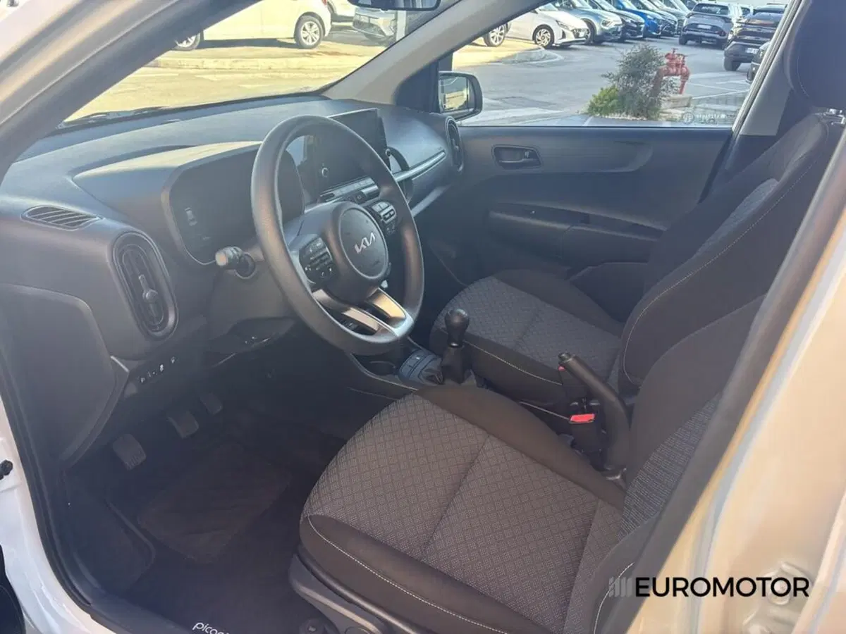 Kia Picanto usata a Bari (9)