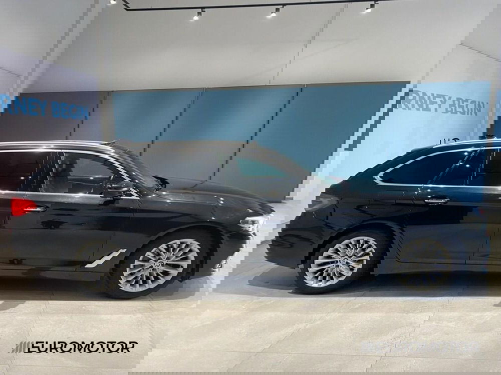 BMW Serie 5 Touring usata a Bari (7)