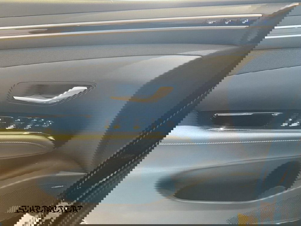 Hyundai Tucson usata a Bari (12)