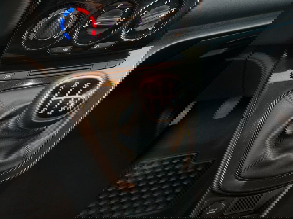 Lancia Ypsilon usata a Torino (14)