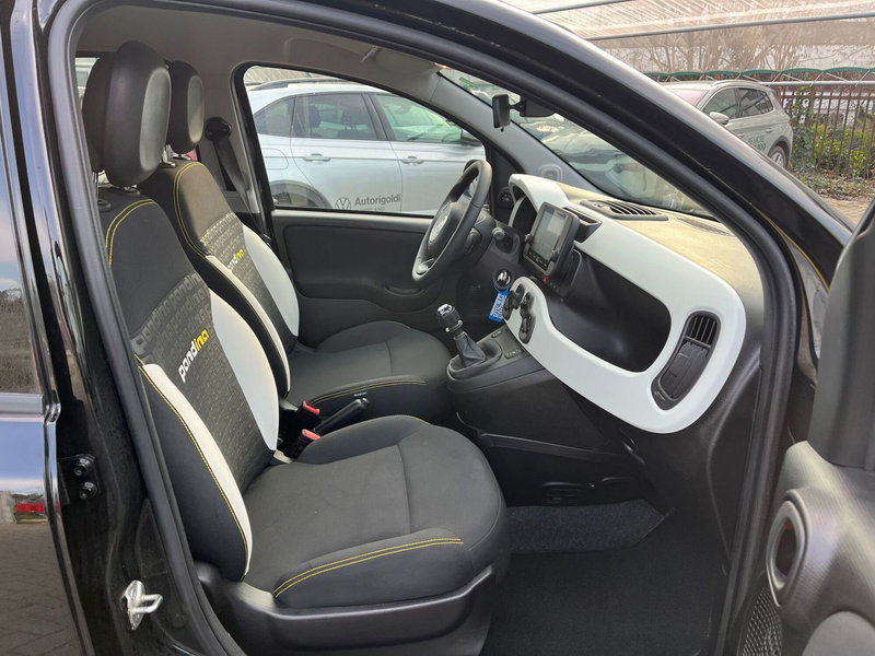 Fiat Panda Cross usata a Milano (13)
