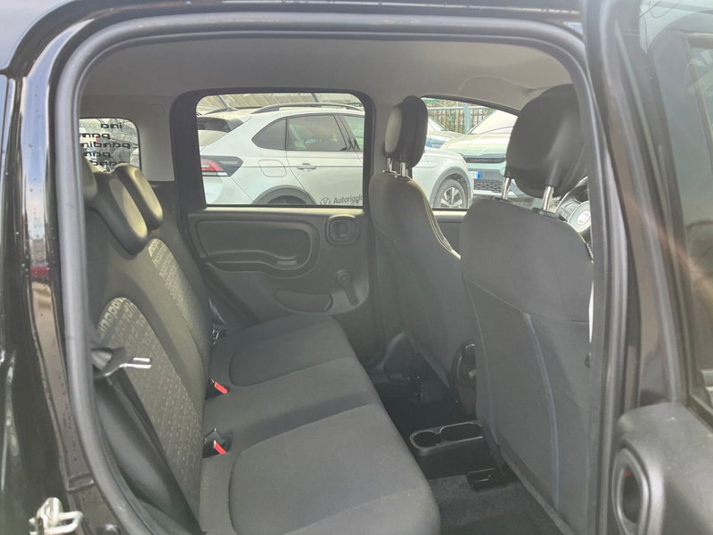 Fiat Panda Cross usata a Milano (15)