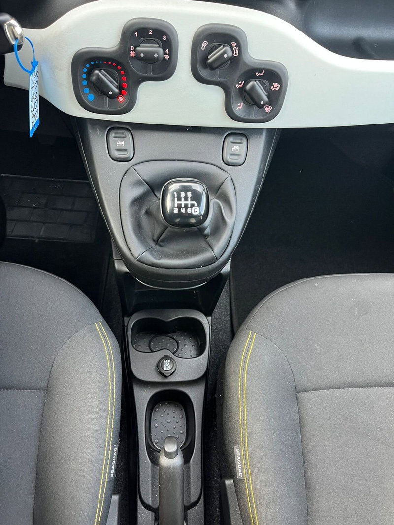 Fiat Panda Cross usata a Milano (17)