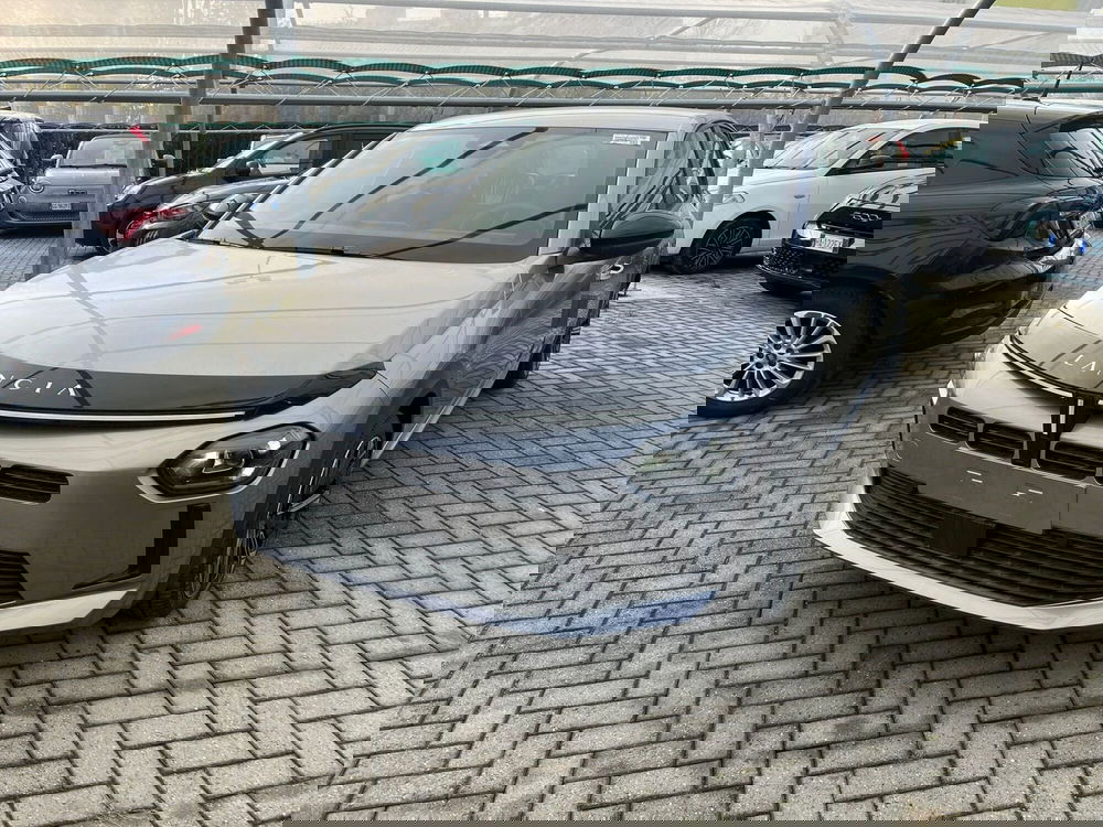 Lancia Ypsilon nuova a Milano