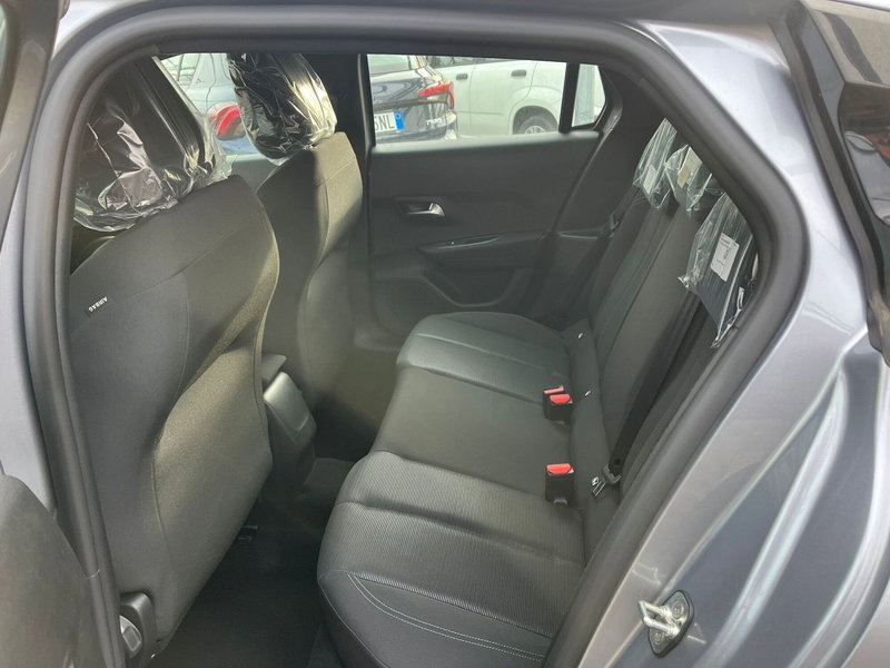Lancia Ypsilon nuova a Milano (15)