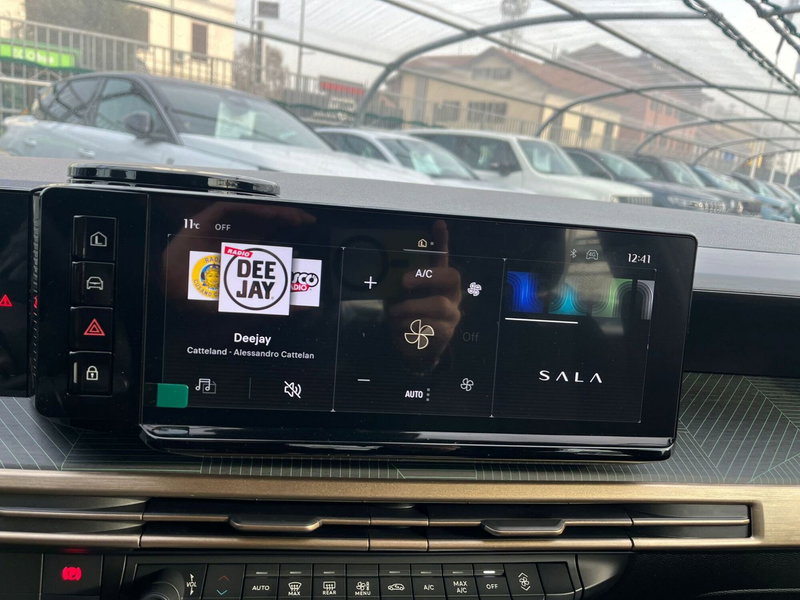 Lancia Ypsilon nuova a Milano (18)