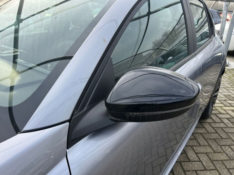 Lancia Ypsilon nuova a Milano (4)
