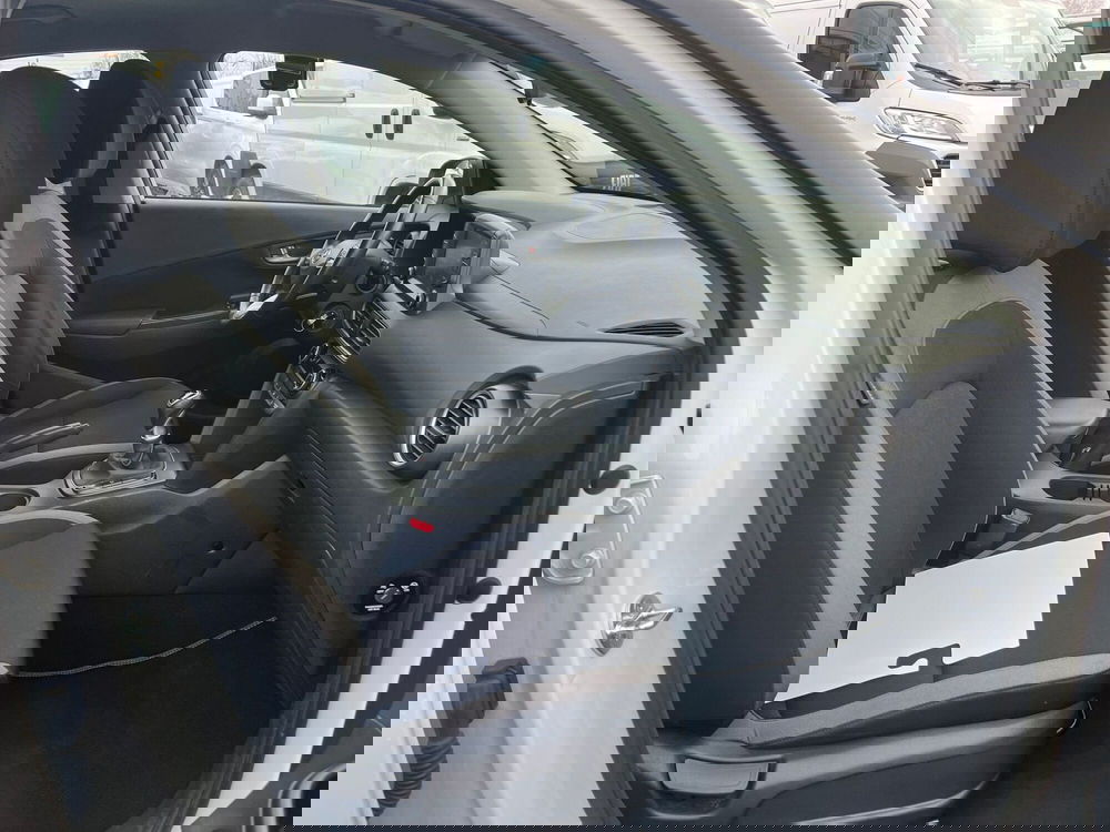 Hyundai Kona usata a Milano (14)