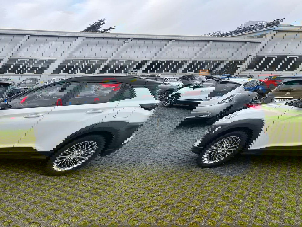Hyundai Kona usata a Milano (6)