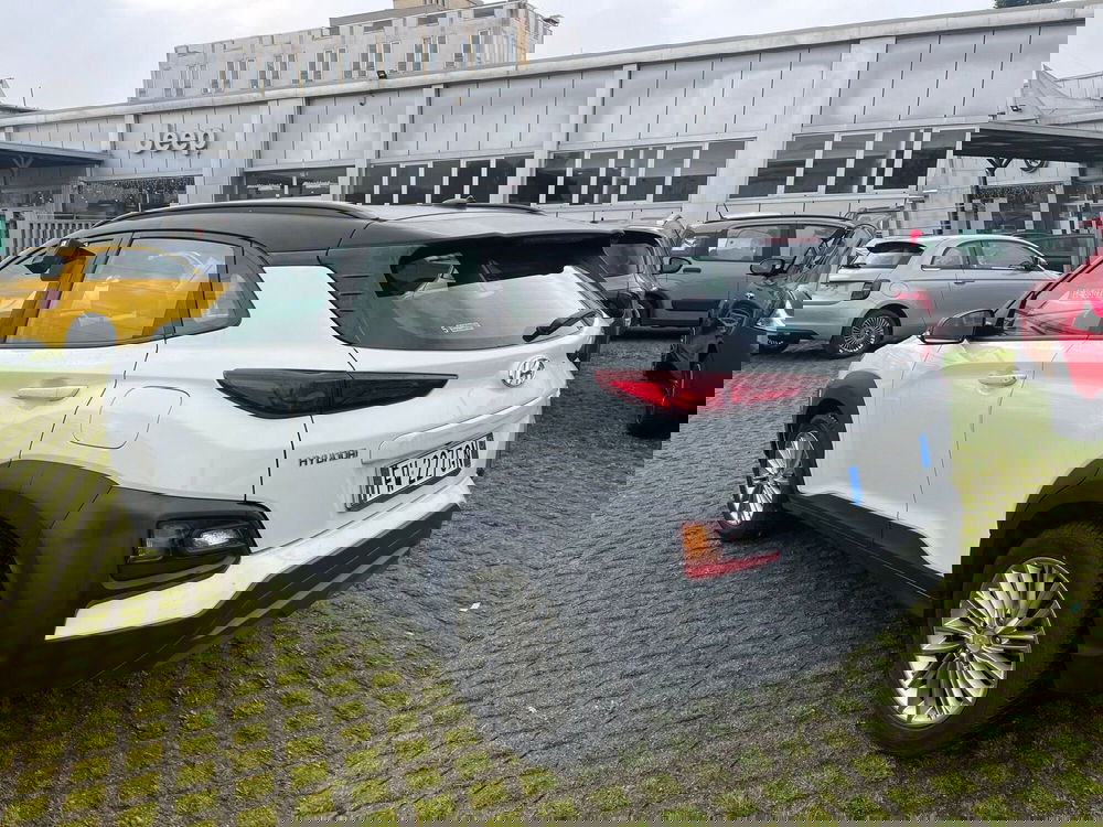 Hyundai Kona usata a Milano (8)